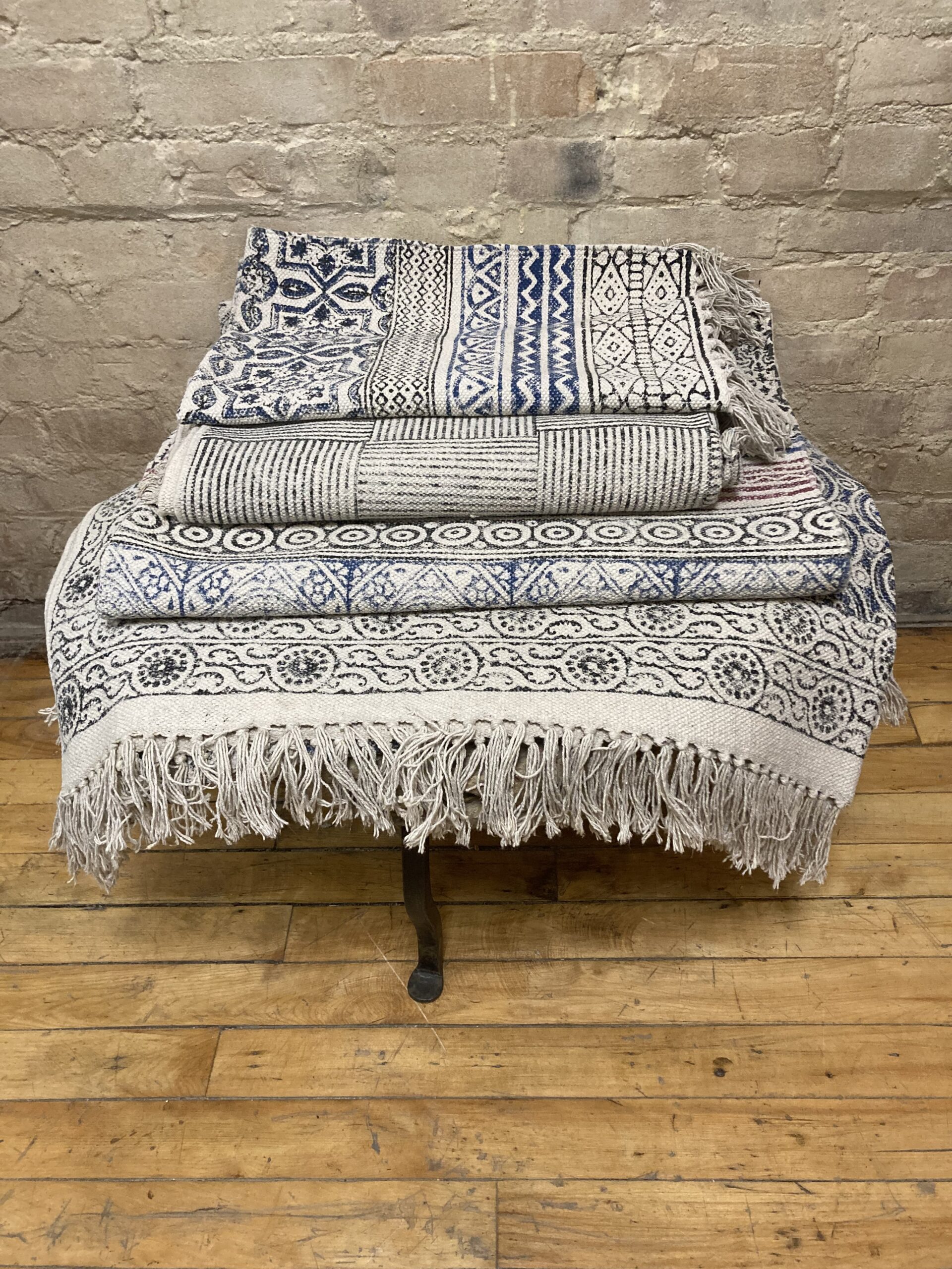 DURRY  RUGS – 100% COTTON PRINTED – NATURAL BASE