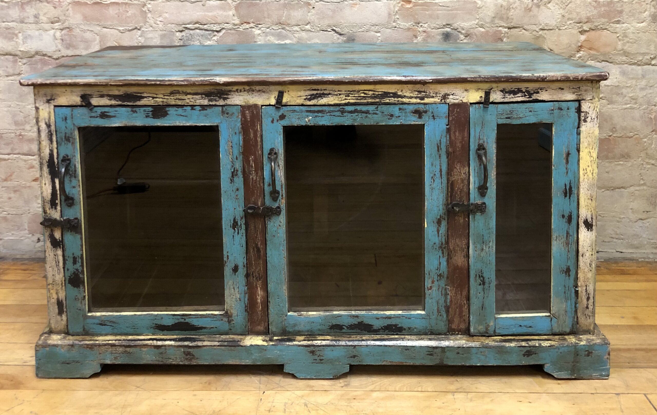 SIDE BOARD – VINTAGE ORIGINAL – THREE GLASS DOORS