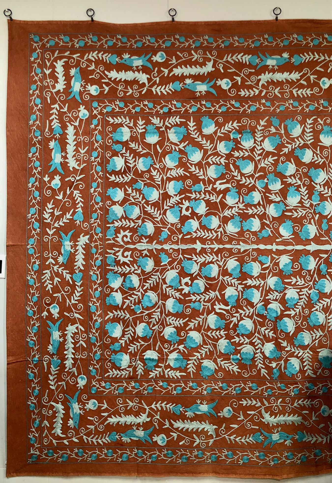 BEDCOVER – 100% COTTON – EMBROIDERED – SUZANI
