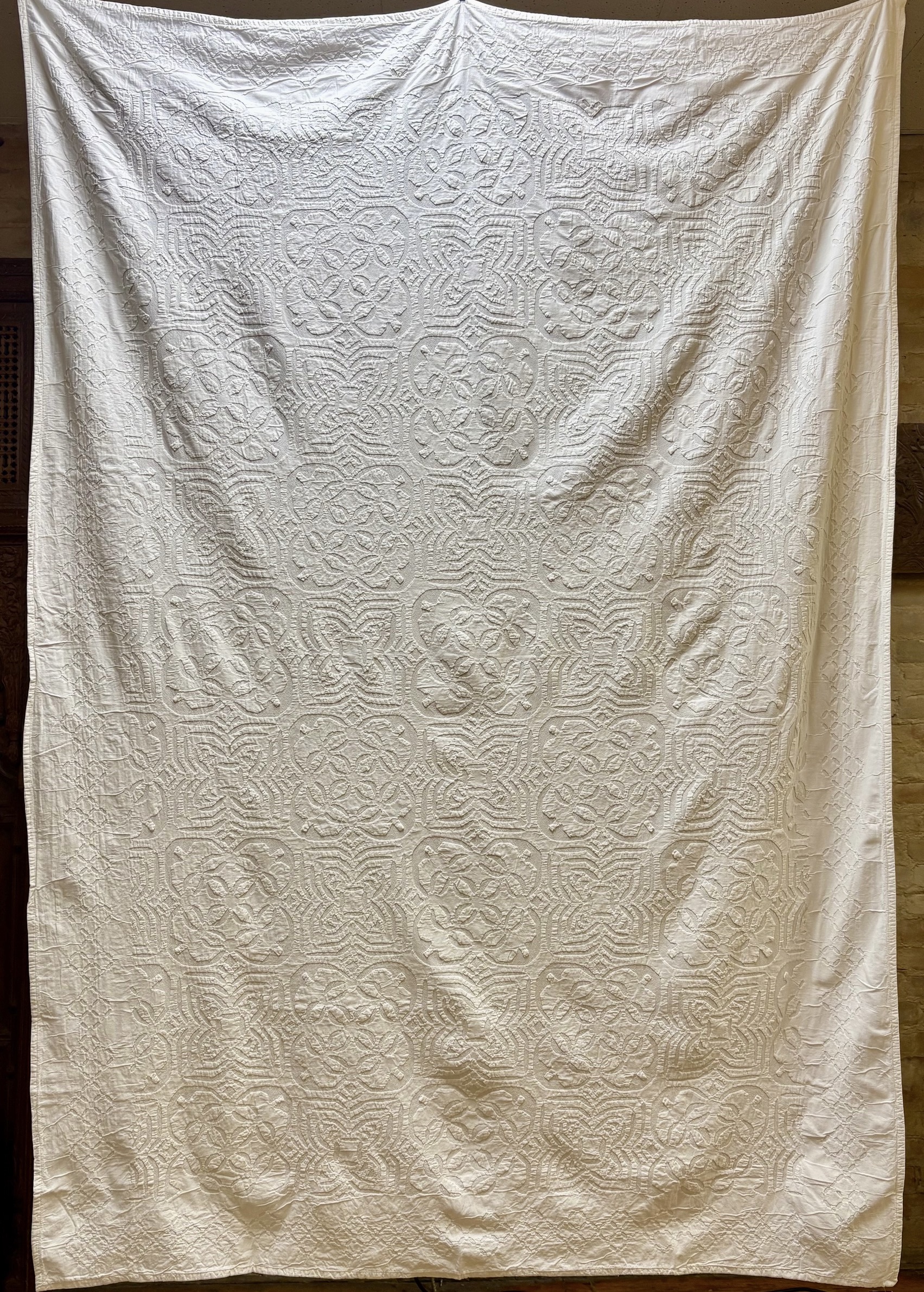 BEDCOVER – 100% COTTON – HAND APPLIQUE