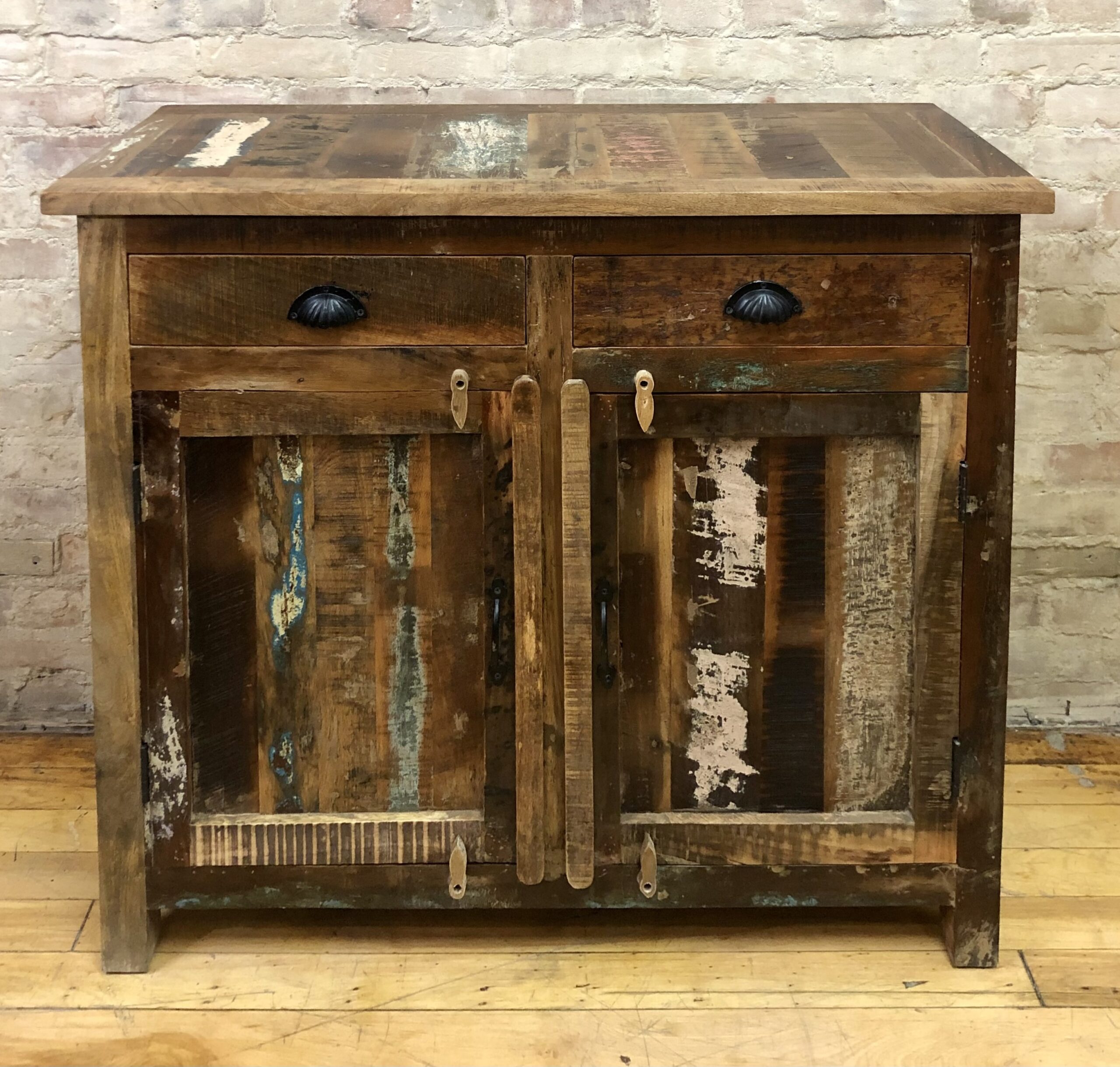 SIDEBOARD – RECYCLED WOOD – TWO DRAWERS / TWO DOORS