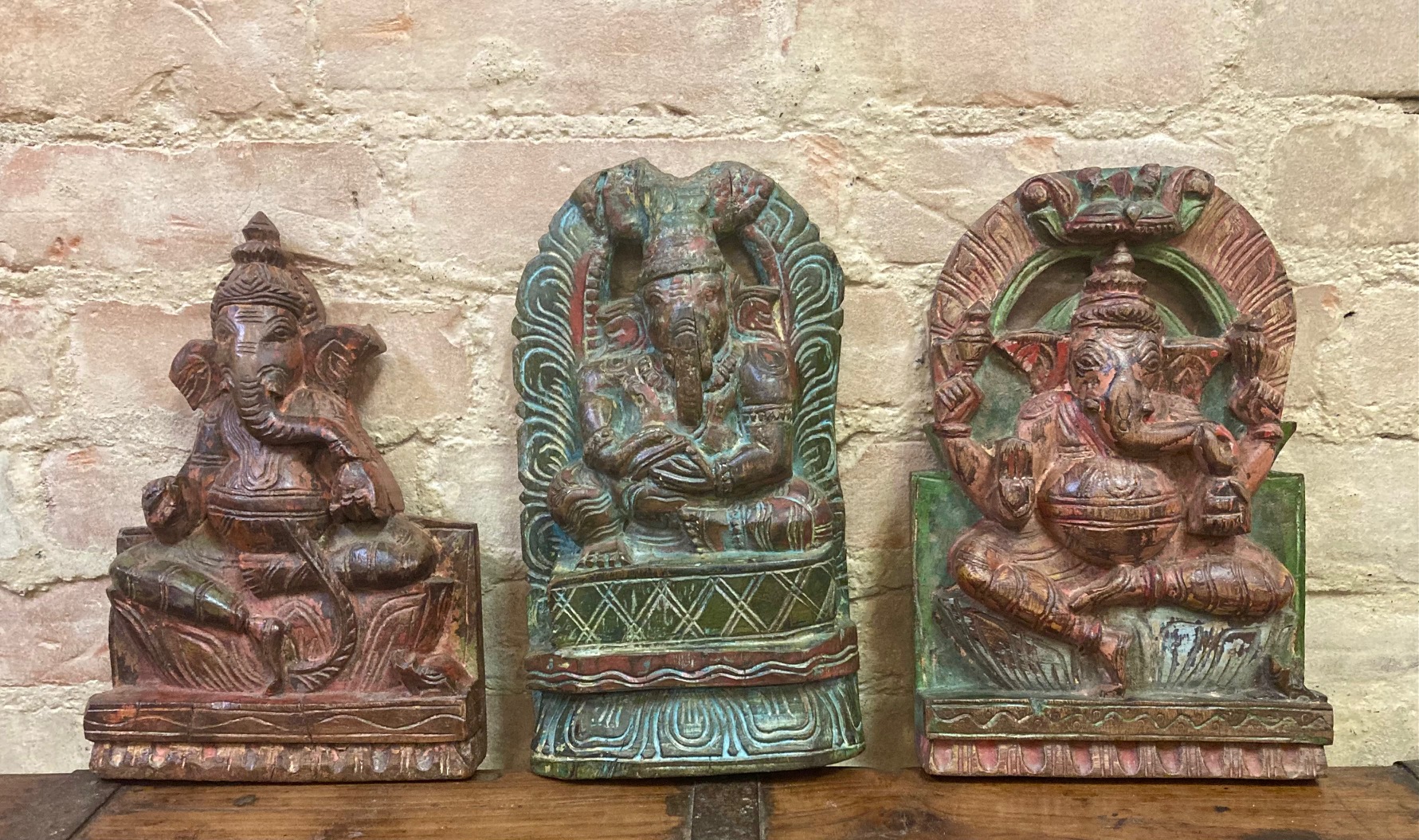 STATUE – SRI GANESH – HAND CARVED