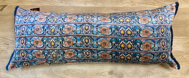 PILLOW – VELVET – MEDALLION STRIPE PRINT