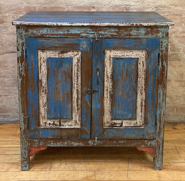 CABINET / SIDEBOARD – VINTAGE