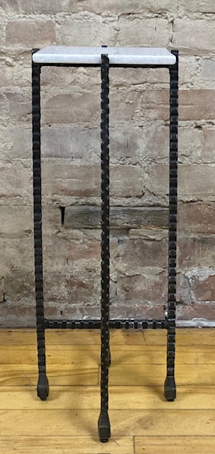 END TABLE – IRON FRAME- MARBLE TOP