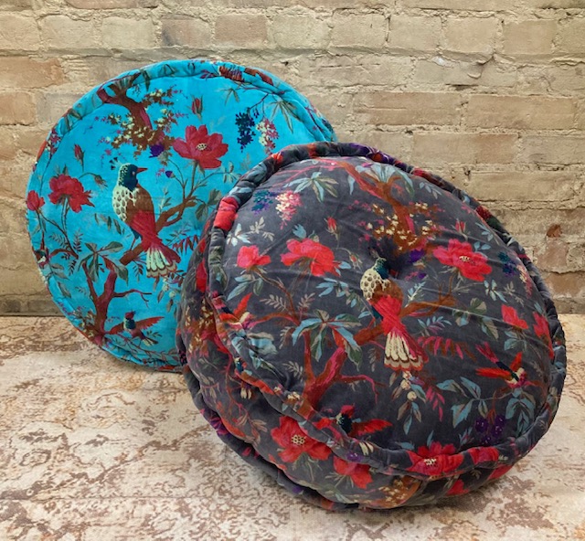 POUF – COTTON VELVET EXOTIC BIRD PRINT