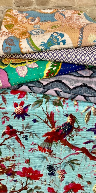 THROWS – COTTON PRINTED HAND STITCHED